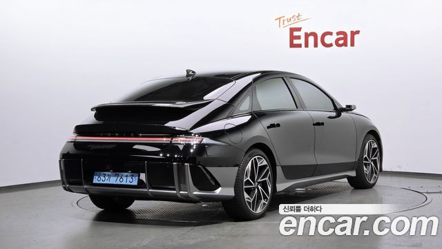Hyundai Ioniq6 Long Range Prestige - фото 1