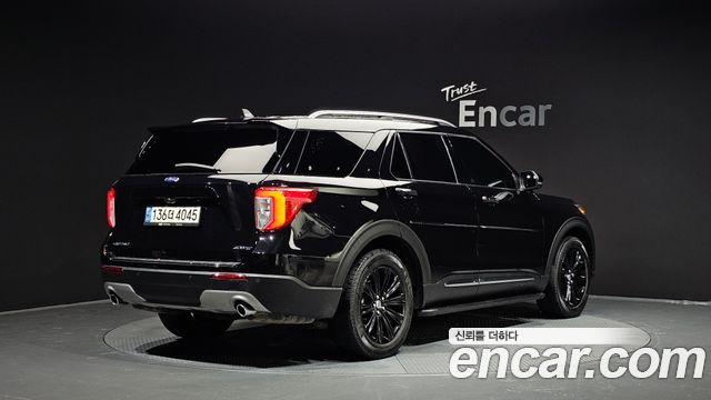 Ford Explorer 6-го поколения 2.3 LimIted 4WD - фото 1