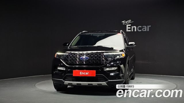 Ford Explorer 6-го поколения 2.3 LimIted 4WD - фото 2