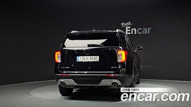 Ford Explorer 6-го поколения 2.3 LimIted 4WD - фото 3