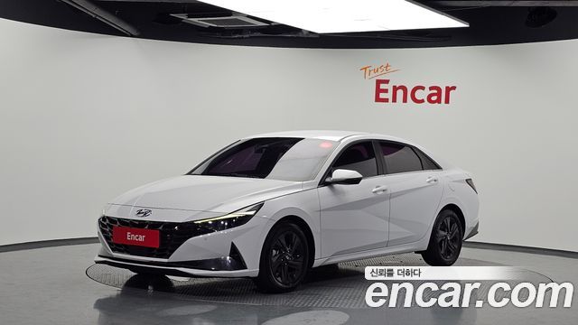 Hyundai Avante CN7, гибрид Inspiration - фото 0