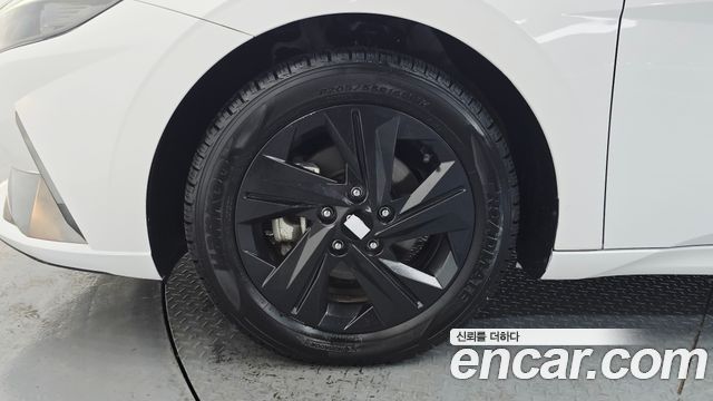 Hyundai Avante CN7, гибрид Smart - фото 4