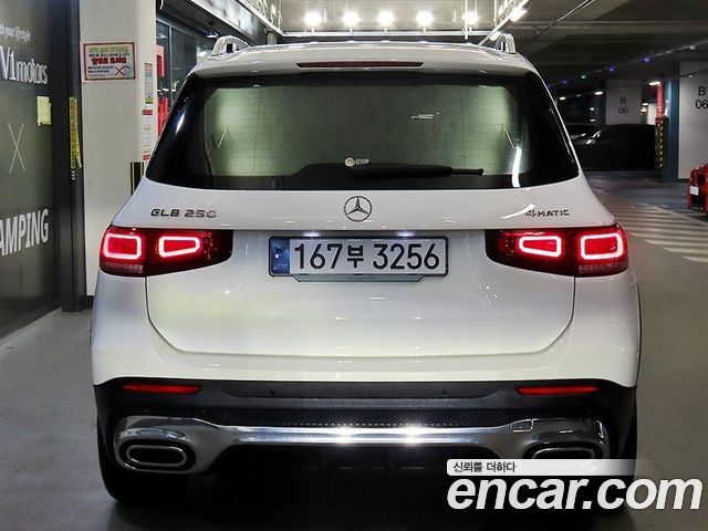 Mercedes-Benz GLB-Class X247 GLB250 4MATIC - фото 4