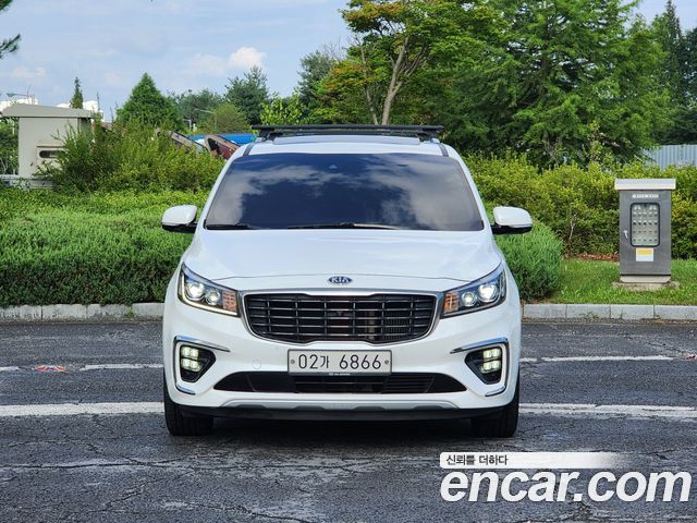 Kia Carnival Новый 9-Seater Noblesse Special - фото 1
