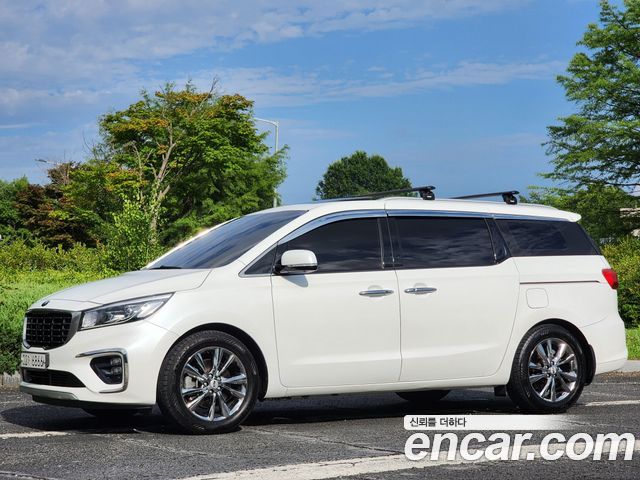 Kia Carnival Новый 9-Seater Noblesse Special - фото 3