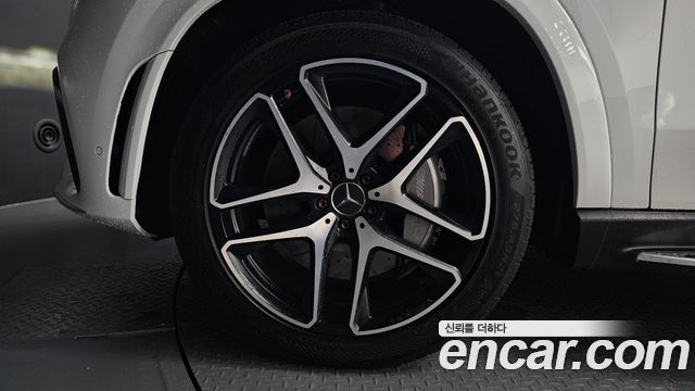 Mercedes-Benz GLE-Class W167 AMG GLE53 4MATIC+ - фото 4
