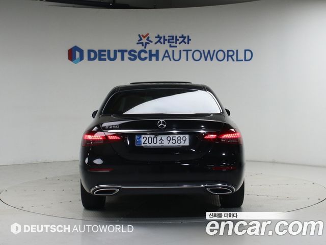 Mercedes-Benz E-Class W213 E250 Exclusive - фото 3