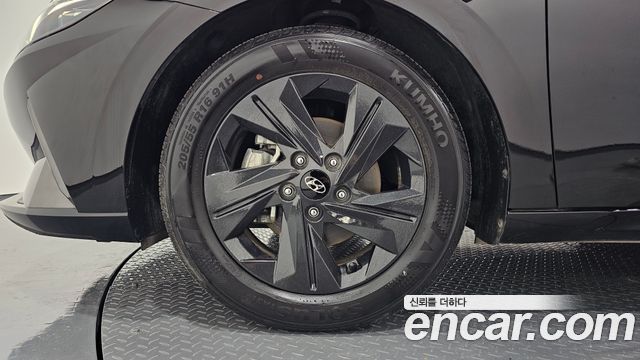 Hyundai Avante CN7 1.6 Inspiration - фото 4