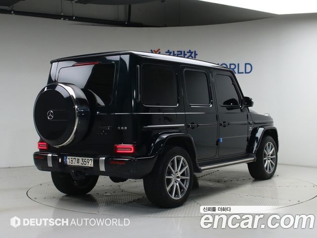 Mercedes-Benz G-Class AMG G63 - фото 1