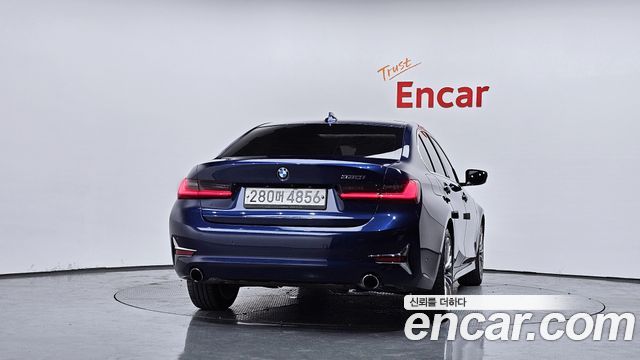 BMW 3-Series G20 330i Luxury - фото 3