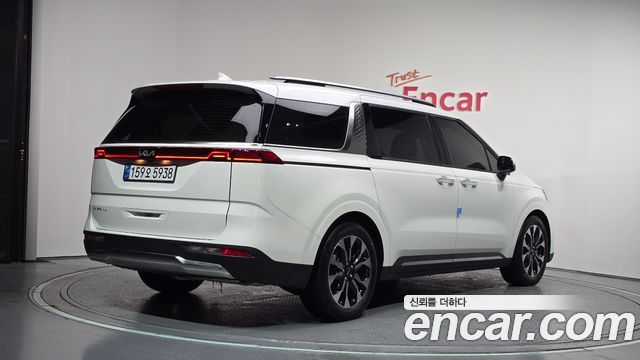 Kia Carnival 4-го поколения 7-Seater Noblesse - фото 1