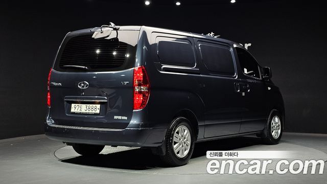 Hyundai Starex Новый Van 3-Seater Smart - фото 0