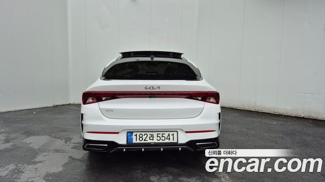 Kia K5 3-го поколения 2.0 Signature - фото 3