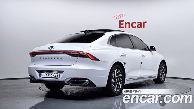 Hyundai Grandeur Новый IG, гибрид Le Blanc - фото 1