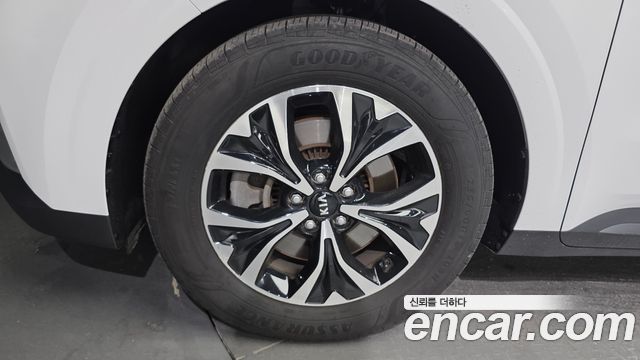 Kia Carnival 4-го поколения 9-Seater Prestige - фото 4