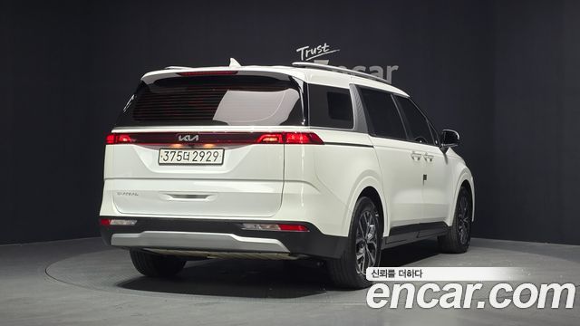 Kia Carnival 4-го поколения 9-Seater Prestige - фото 1