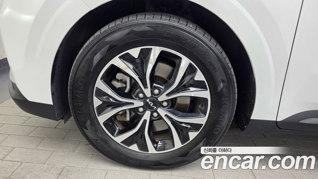 Kia Carnival 4-го поколения 9-Seater Prestige - фото 4