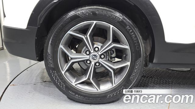 SsangYong Korando Gasoline 1.5 2WD C5 Plus - фото 4