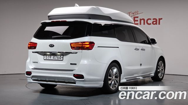 Kia Carnival Новый Gasoline 9-Seater Hi-Limousine Noblesse Special - фото 1