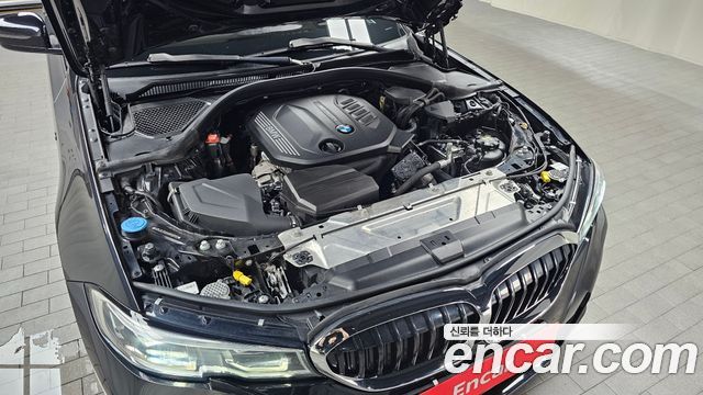 BMW 3-Series G20 320d Touring M Sport - фото 4