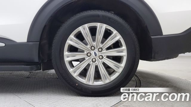 Ford Explorer 6-го поколения 2.3 LimIted 4WD - фото 3