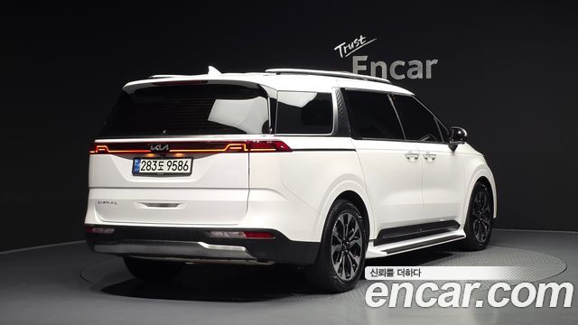 Kia Carnival 4-го поколения Gasoline 9-Seater Noblesse - фото 1