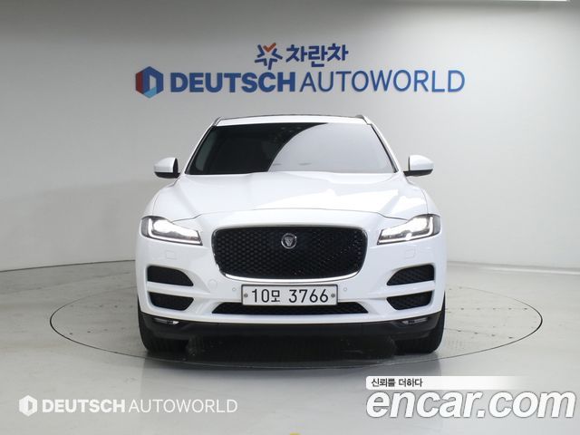 Jaguar F-PACE 20d Portfolio - фото 2