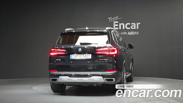 BMW X5 G05 xDrive 45e xLine - фото 3