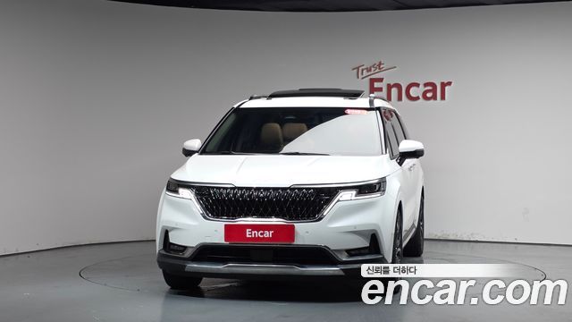 Kia Carnival 4-го поколения 7-Seater Signature - фото 1
