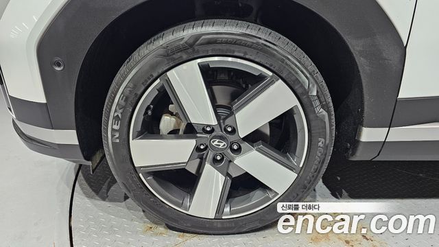 Hyundai Santafe MX5 Gasoline 2.5T 2WD Prestige - фото 4