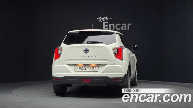 SsangYong Tivoli Gasoline 1.5 2WD V3 - фото 3