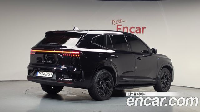 Renault Samsung Grand Koleos 1.5 E-TECH Esprit Alphine Noir 2WD - фото 0