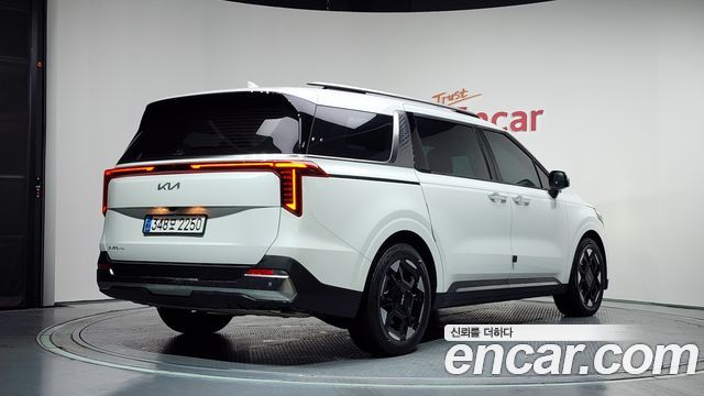 Kia Carnival Новый 4-го поколения 9-Seater Noblesse - фото 1