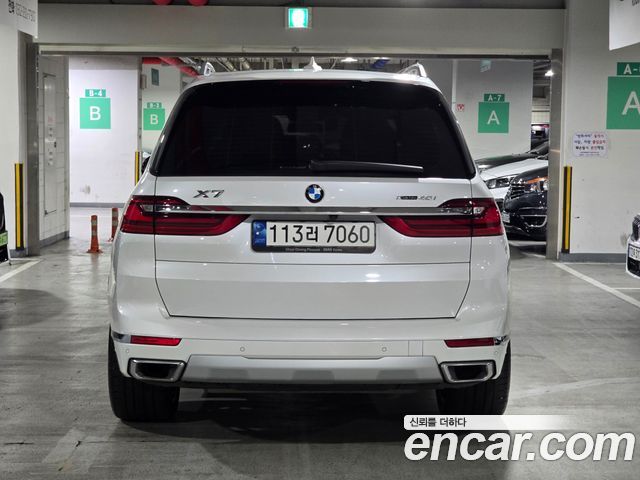 BMW X7 G07 xDrive 40i Design Pure Excellence 6-Seater - фото 2