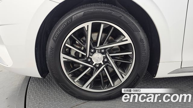Hyundai Grandeur Новый IG 2.5 Premium - фото 4
