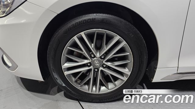 Hyundai Grandeur IG 3.0 LPi Modern Basic (Rental Car) - фото 4