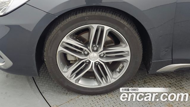 Hyundai Grandeur IG 2.4 Exclusive Special - фото 4