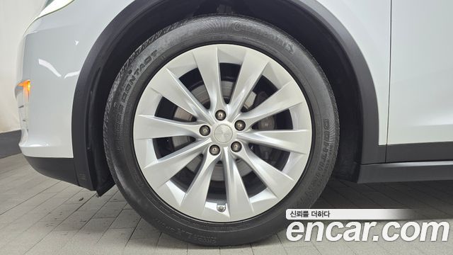 Tesla Model X 100D - фото 4