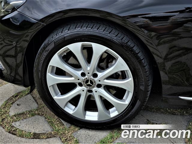 Mercedes-Benz E-Class W213 E220d 4MATIC Exclusive - фото 4