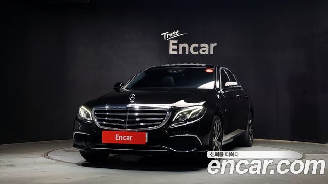 Mercedes-Benz E-Class W213 E300e 4MATIC Exclusive - фото 2