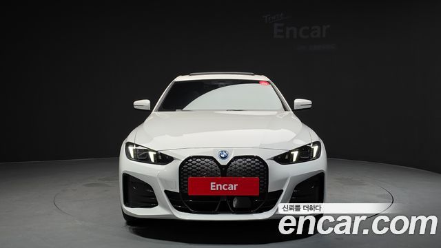 BMW i4 eDrive40 M Sports Pro - фото 2