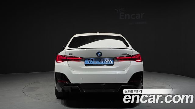 BMW i4 eDrive40 M Sports Pro - фото 3