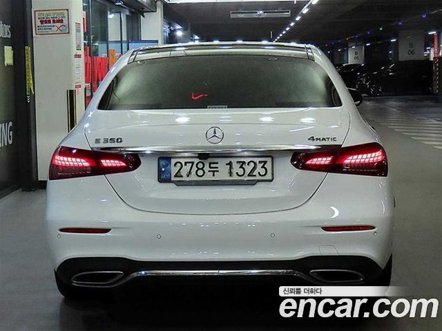 Mercedes-Benz E-Class W213 E350 4MATIC AMG Line - фото 4