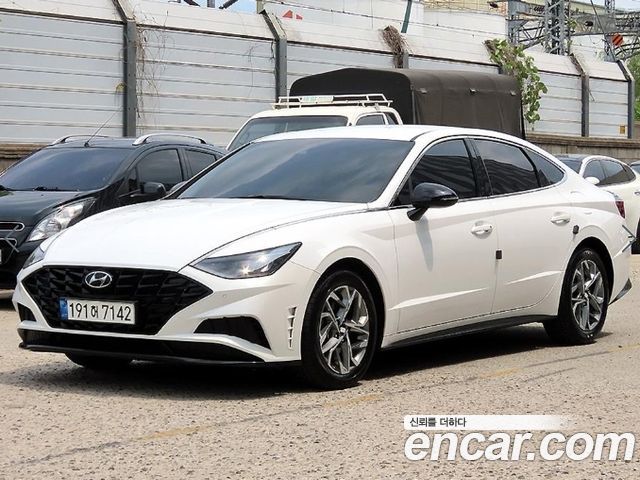 Hyundai Sonata DN8 2.0 Premium Plus - фото 1