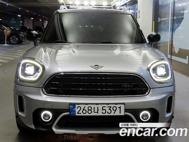 Mini Countryman Classic Plus Launch Pack 2nd Gen - фото 1