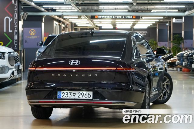 Hyundai Grandeur GN7 2,5 Gasoline 2WD Exclusive - фото 1