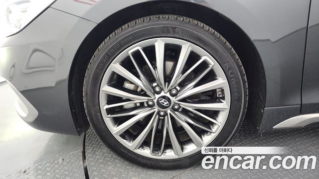 Hyundai Grandeur IG 2.4 Exclusive Special - фото 4
