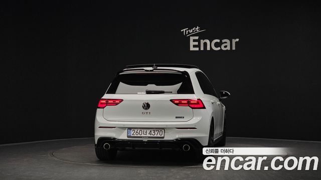 Volkswagen Golf 8-го поколения 2.0 GTI - фото 3