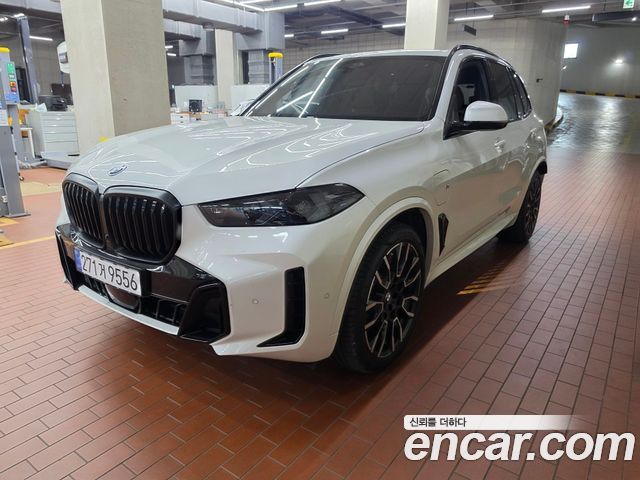 BMW X5 G05 xDrive 50e M Sport - фото 0