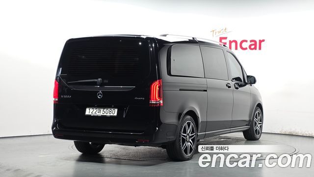 Mercedes-Benz V-Class V300 CDI W447 - фото 1